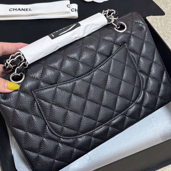 ✨✨CHANEL Classic Flap CF Shoulder Crossbody Bag - Picture 3 of 6